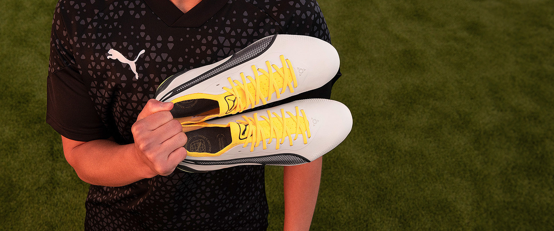 Puma King Ultimate FG/AG Football Boots Alpine Snow/Asphalt/Yellow Blaze