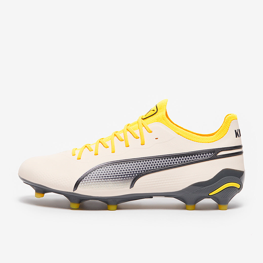 Puma Women's King Ultimate FG/AG Football Boots Alpine Snow/Asphalt/Yellow Blaze