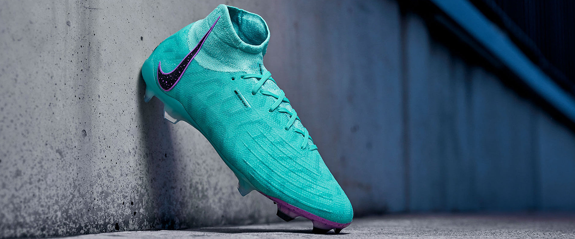 Nike Phantom Luna Elite FG Football Boots Hyper Turq/Black/Fuchsia Dream