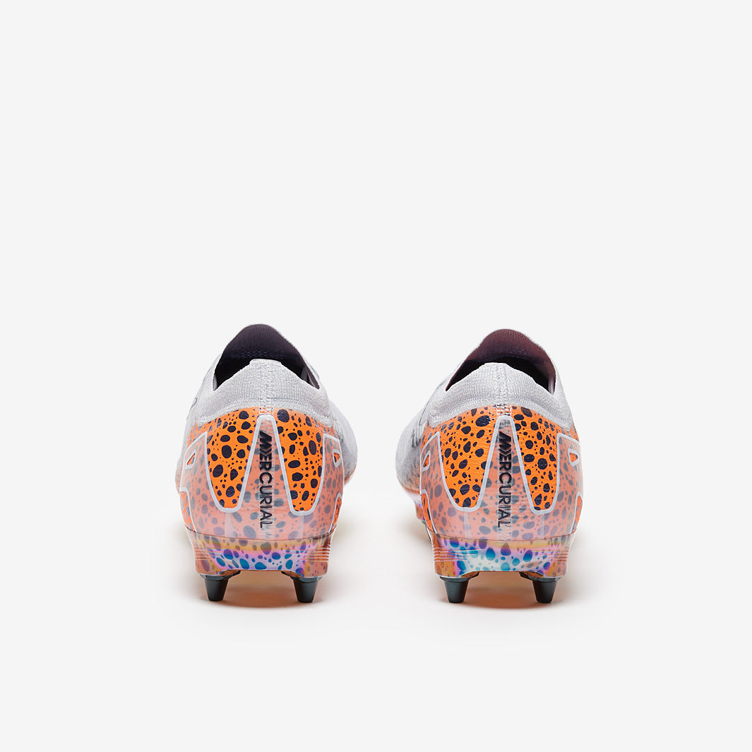 Nike Air Zoom Mercurial Vapor XVI Elite SG-Pro Football Boots