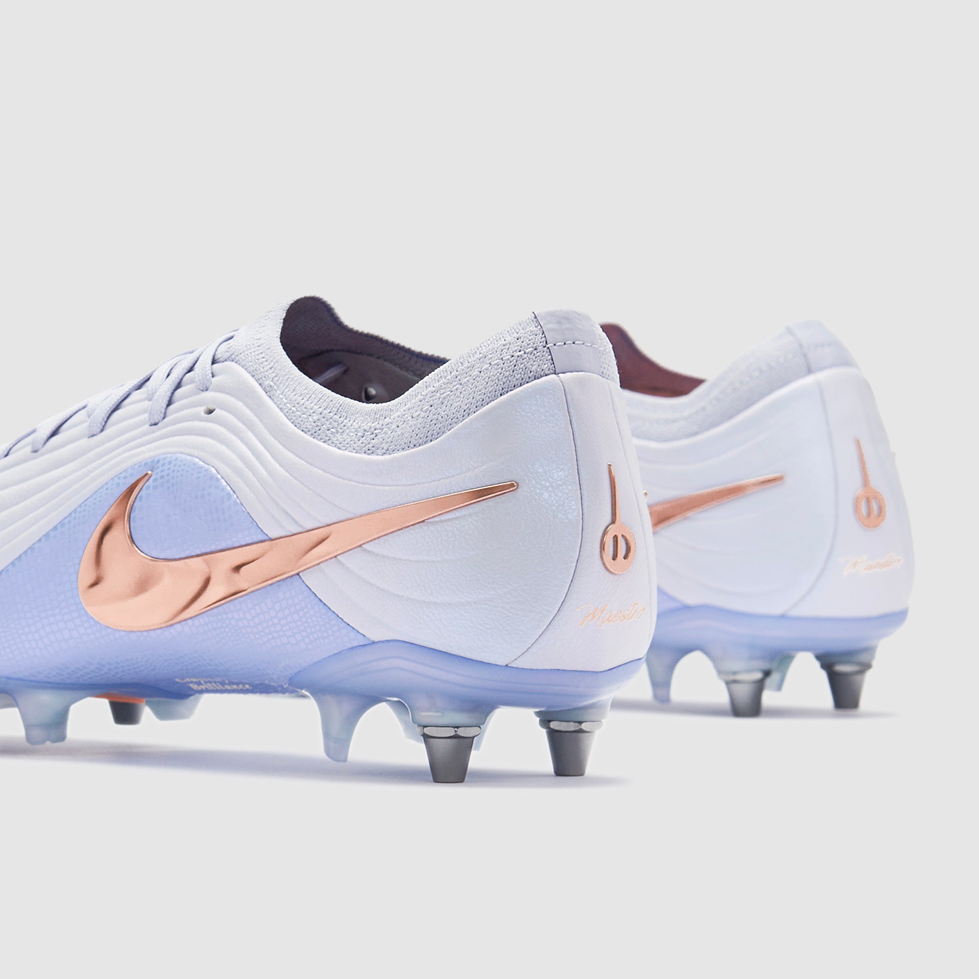 Nike Tiempo Maestro Elite SG-Pro Player Edition Football Boots Ghost/Crimson Tint/Royal Pulse