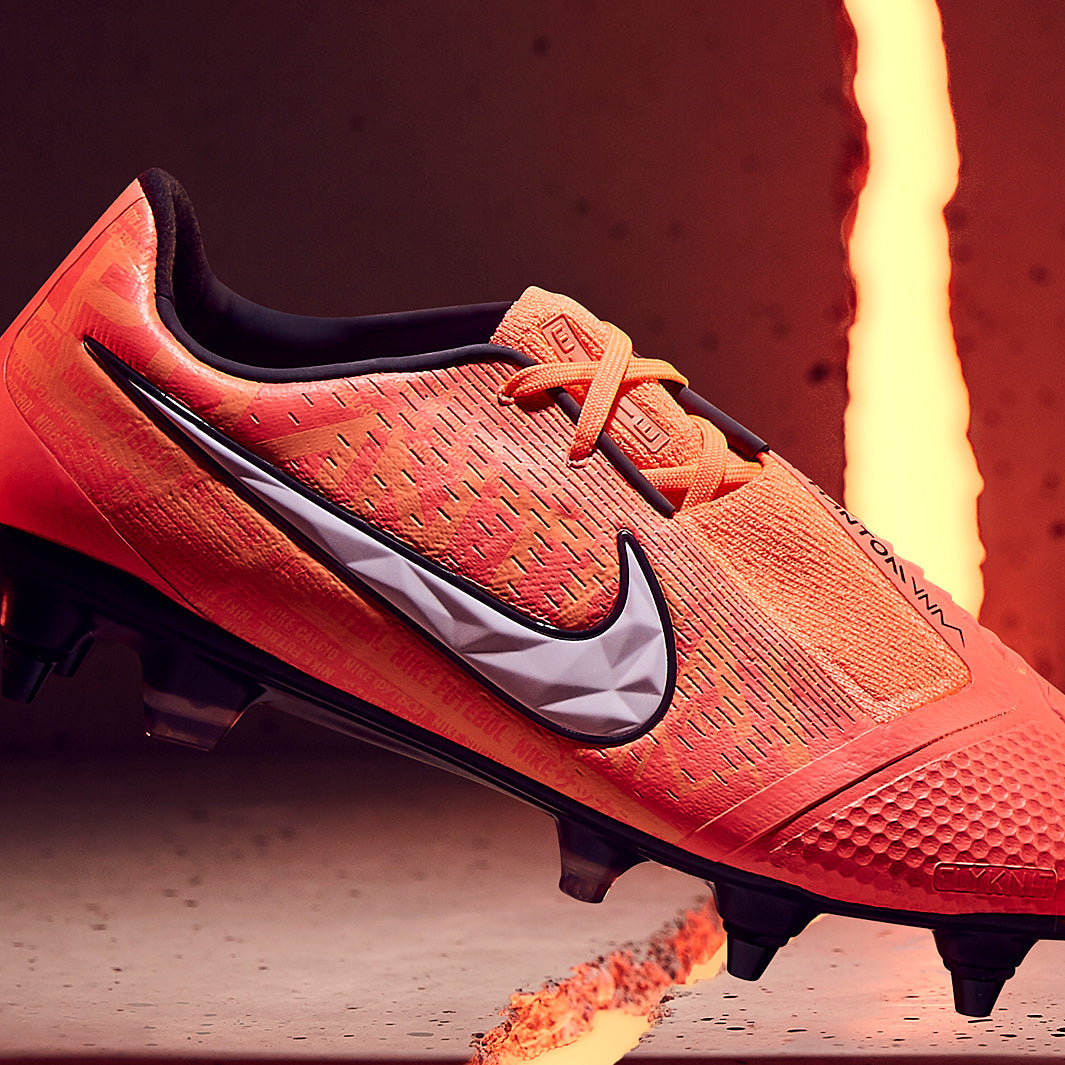 Nike Phantom VNM Elite SG-PRO AC Football Boots