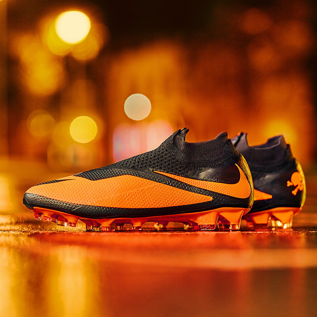 Nike Phantom VSN II Elite FG Football Boots Black/White