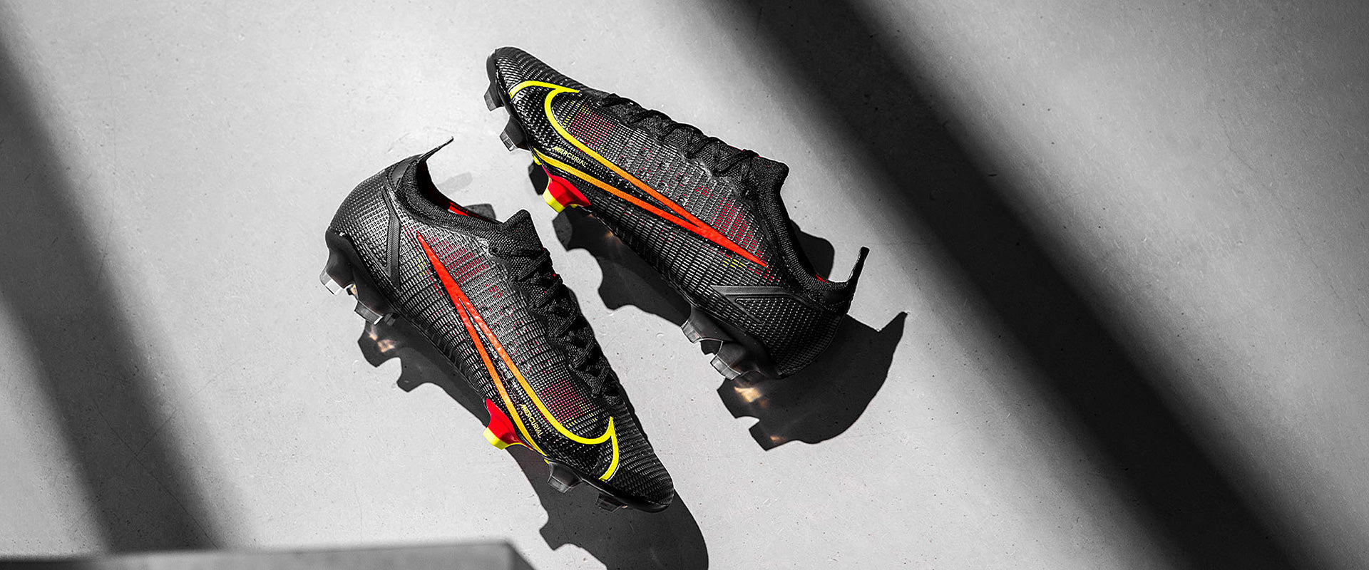 Nike Mercurial Vapor 14 Elite FG Football Boots Black/Cyber/Off Noir