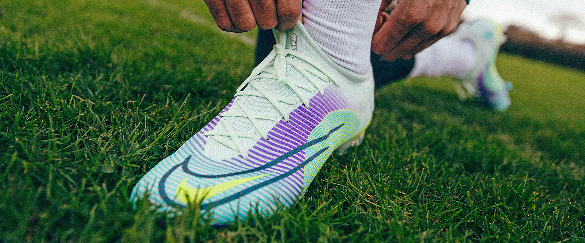 Nike Mercurial Vapor XIV Elite FG Dream Speed Football Boots Barely Green/Volt/Electro Purple
