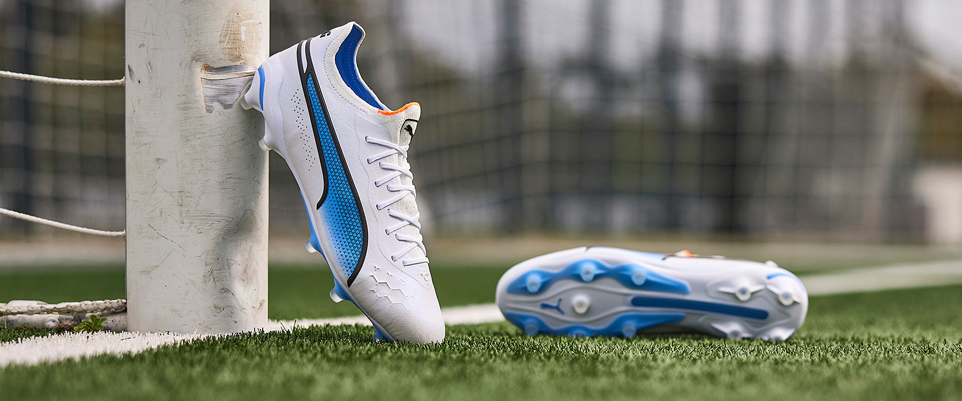 Puma King Ultimate FG/AG Football Boots Puma White/Puma Black/Blue Glimmer/Puma Ultra Orange