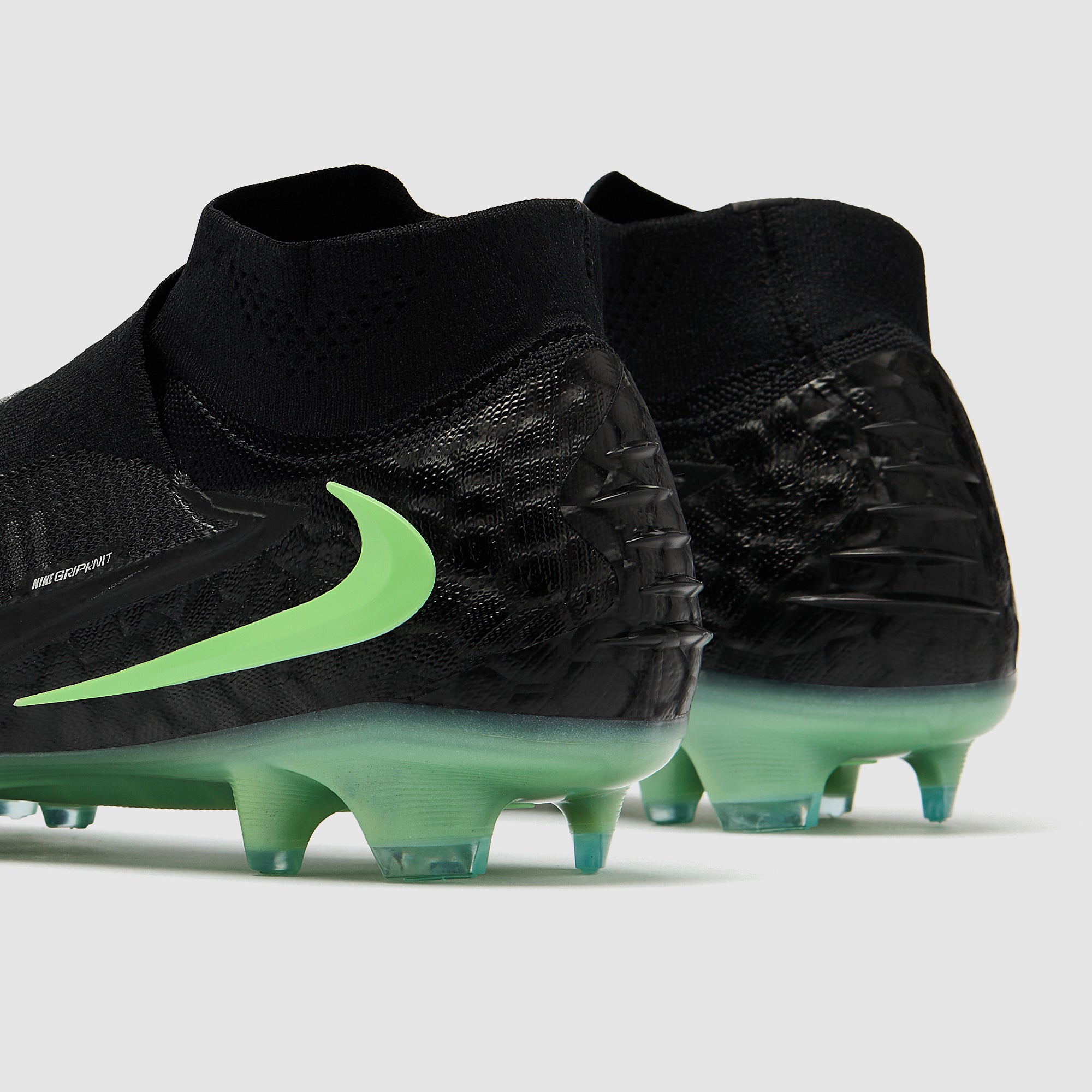 Nike Phantom 6 High Elite FG Football Boots