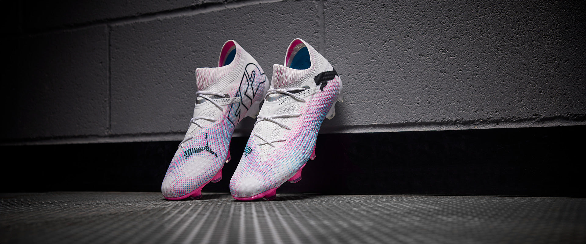 Puma Future 7 Ultimate FG/AG Football Boots Puma White/Puma Black/Poison Pink