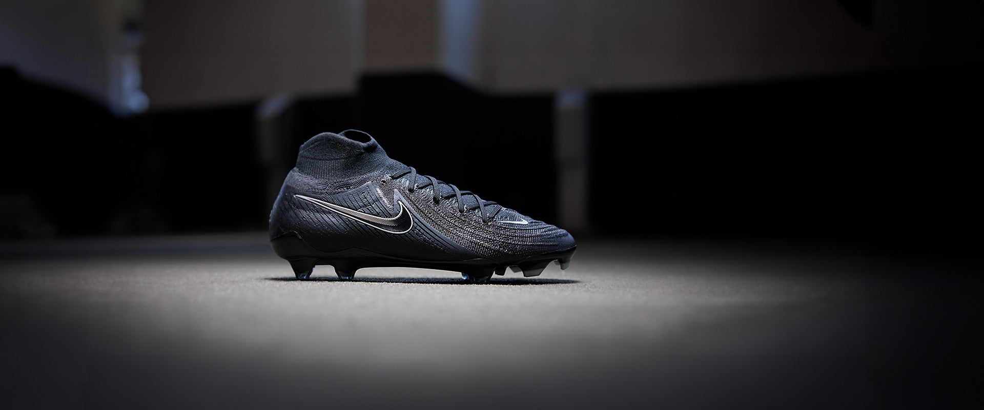 Nike Phantom Luna II Elite FG Football Boots Black/Black