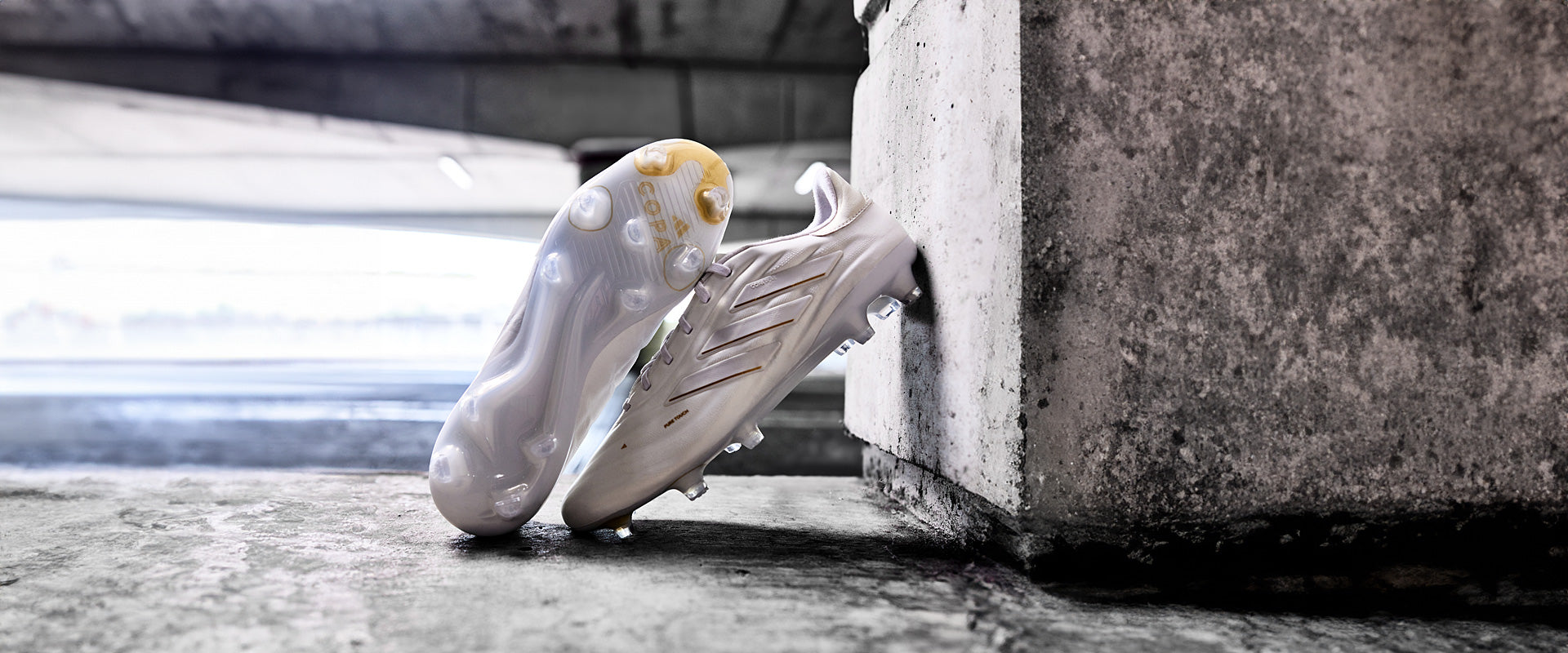 Adidas Copa Pure 2 Elite Leather FG Football Boots Ftwr White/Gold Met