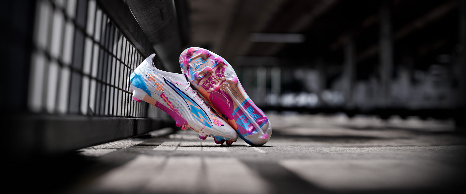 Puma Ultra 5 Ultimate FG Football Boots Puma White/Luminous Blue/Poison Pink/Fizzy Melon