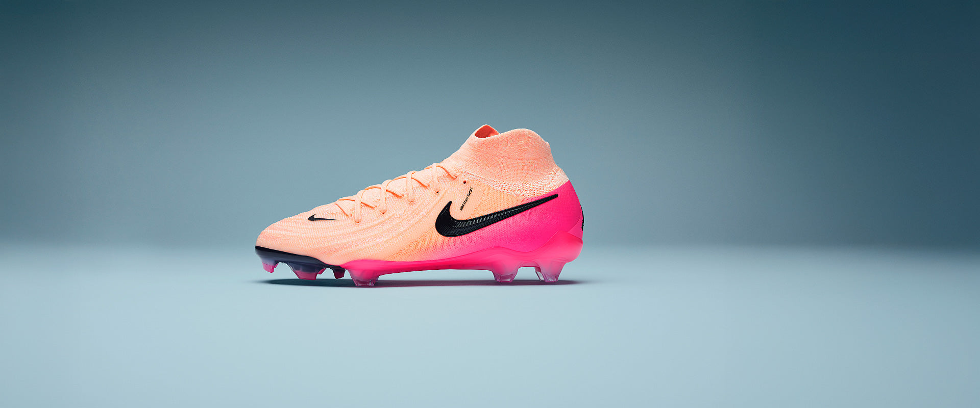 Nike Phantom Luna II Elite FG Football Boots Crimson Tint/Black/Pink Blast