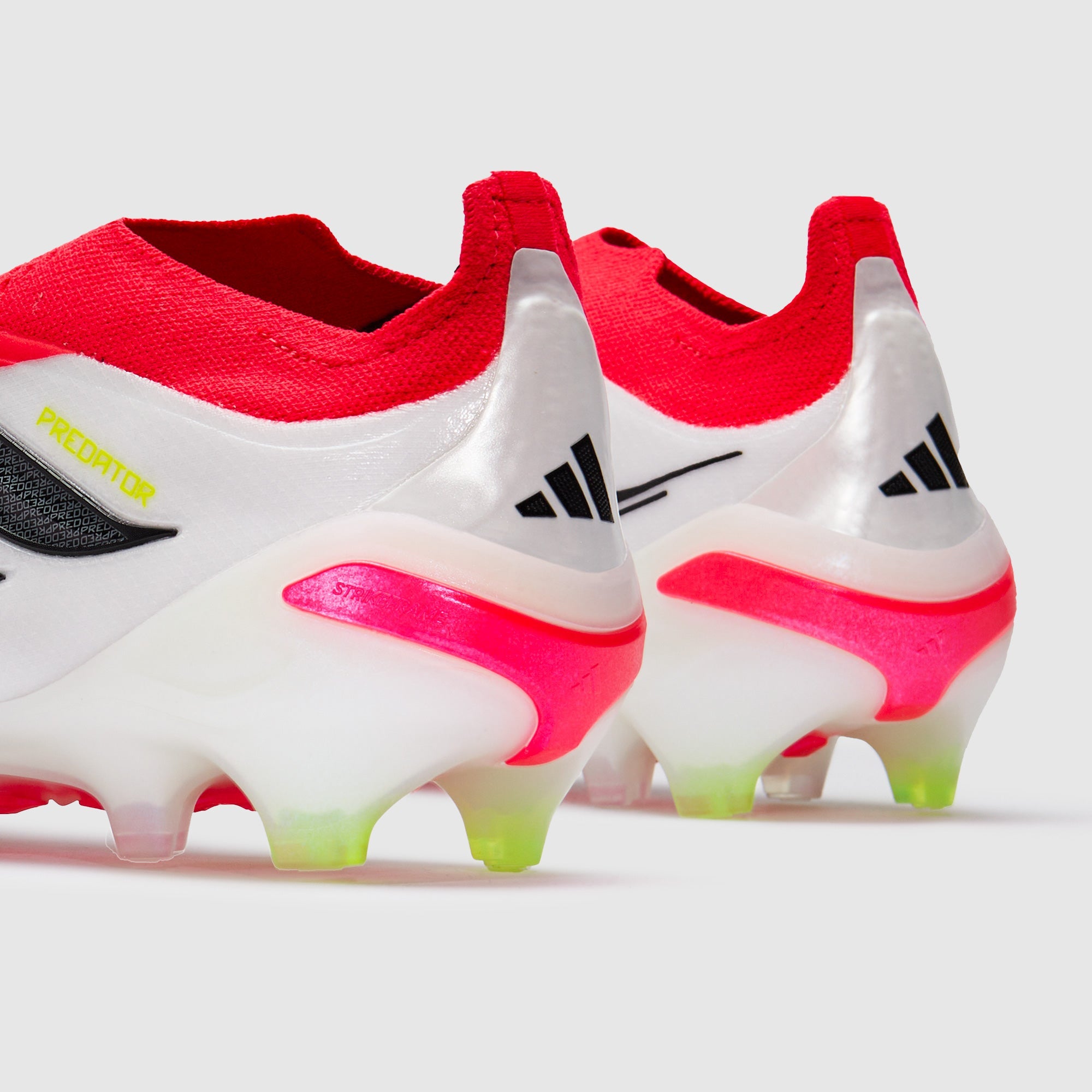Adidas Predator Elite Laceless FG Football Boots Lucid Red/Core Black/Ftwr White