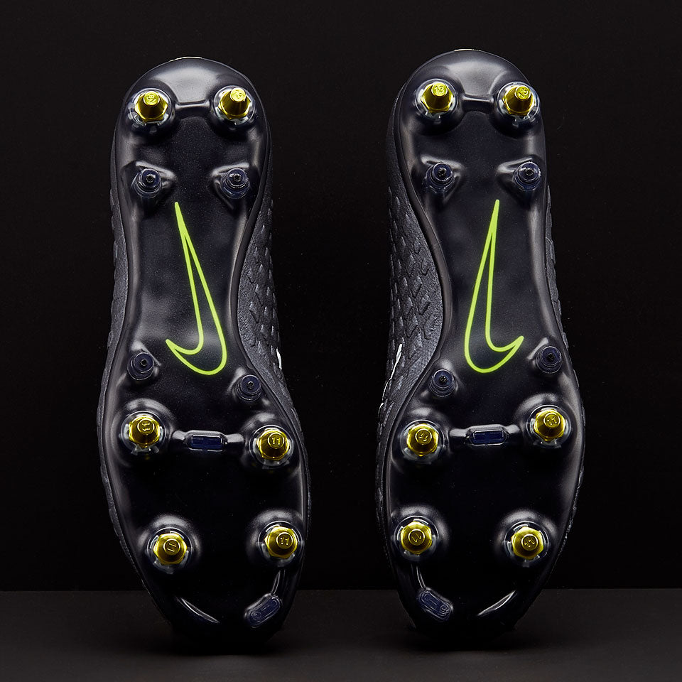 Nike Hypervenom Phantom III Elite DF SG-Pro AC Football Boots Black/White