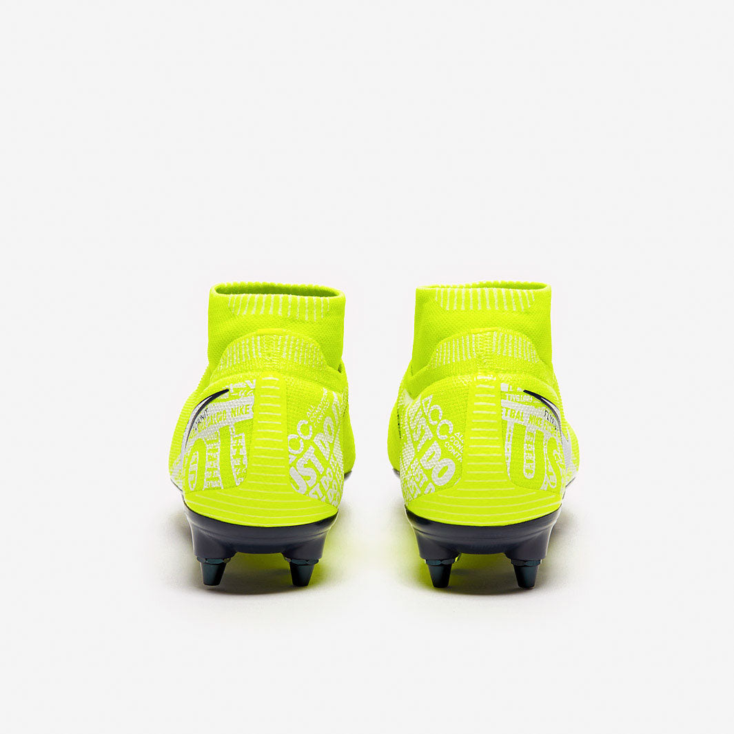 Nike Phantom VSN Elite DF SG-Pro AC Football Boots