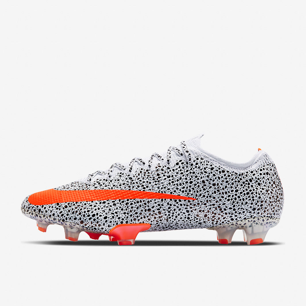 Nike Mercurial Vapor XIII Elite CR7 FG Football Boots