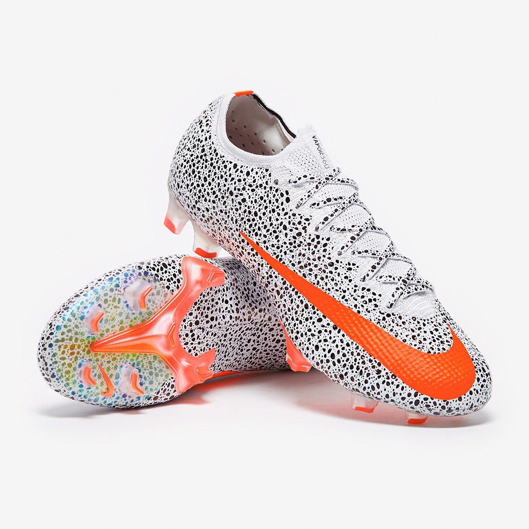 Nike Mercurial Vapor XIII Elite CR7 FG Football Boots