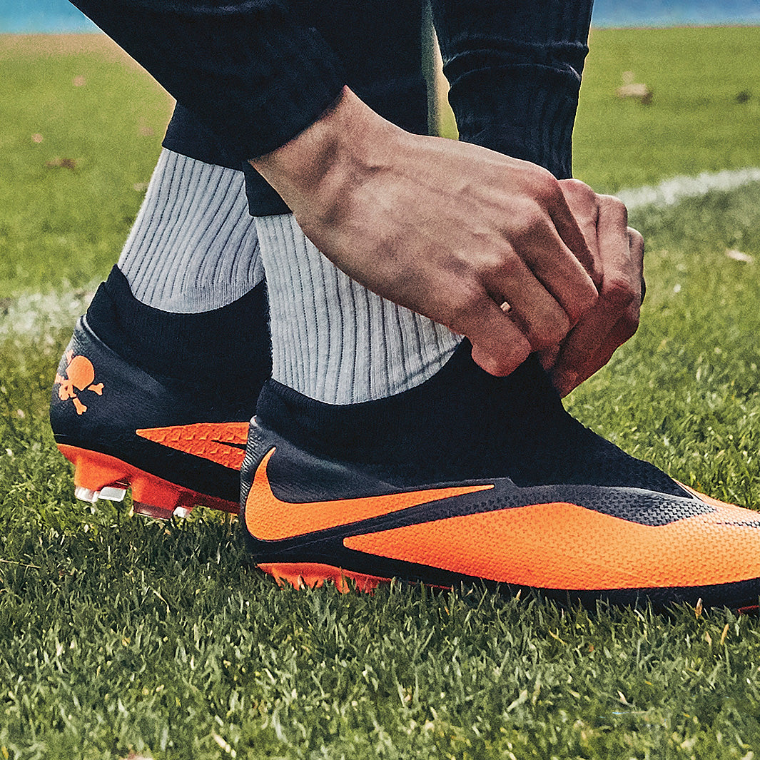 Nike Phantom VSN II Elite FG Football Boots Black/White