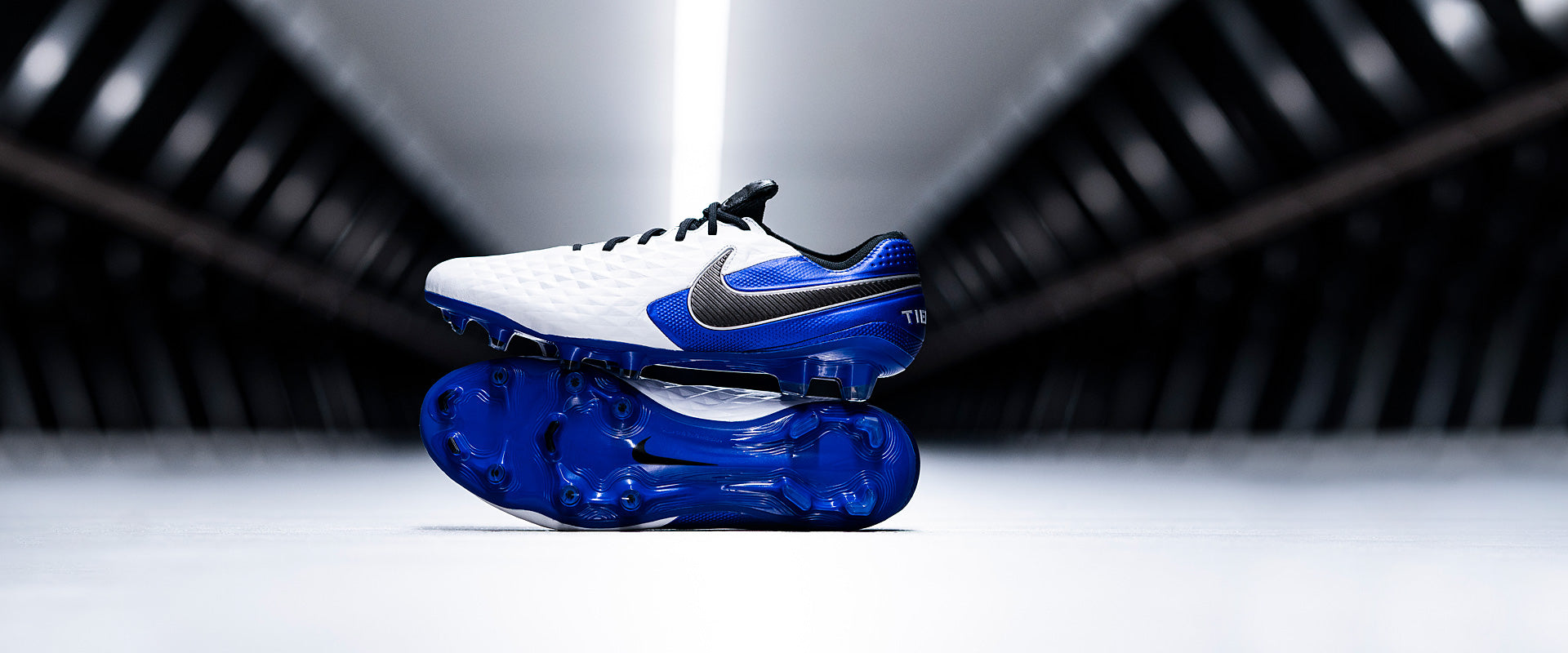 Nike Tiempo Legend VIII Elite FG Football Boots Black/White