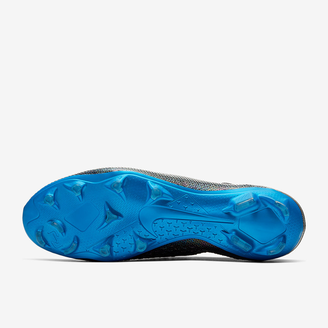 Nike Phantom VSN II Elite DF FG Football Boots