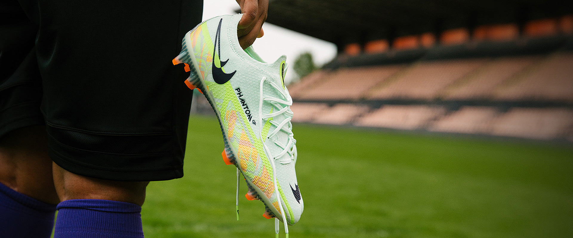 Nike Phantom GT II Elite FG Football Boots Barely Green/Blackened Blue/Ghost Green