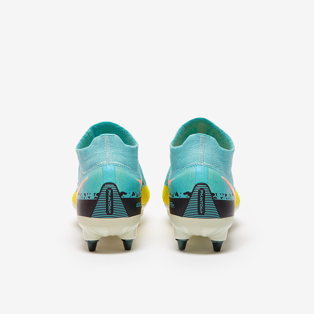 Nike Phantom GT2 Dynamic Fit Elite SG-Pro Player Edition Football Boots
