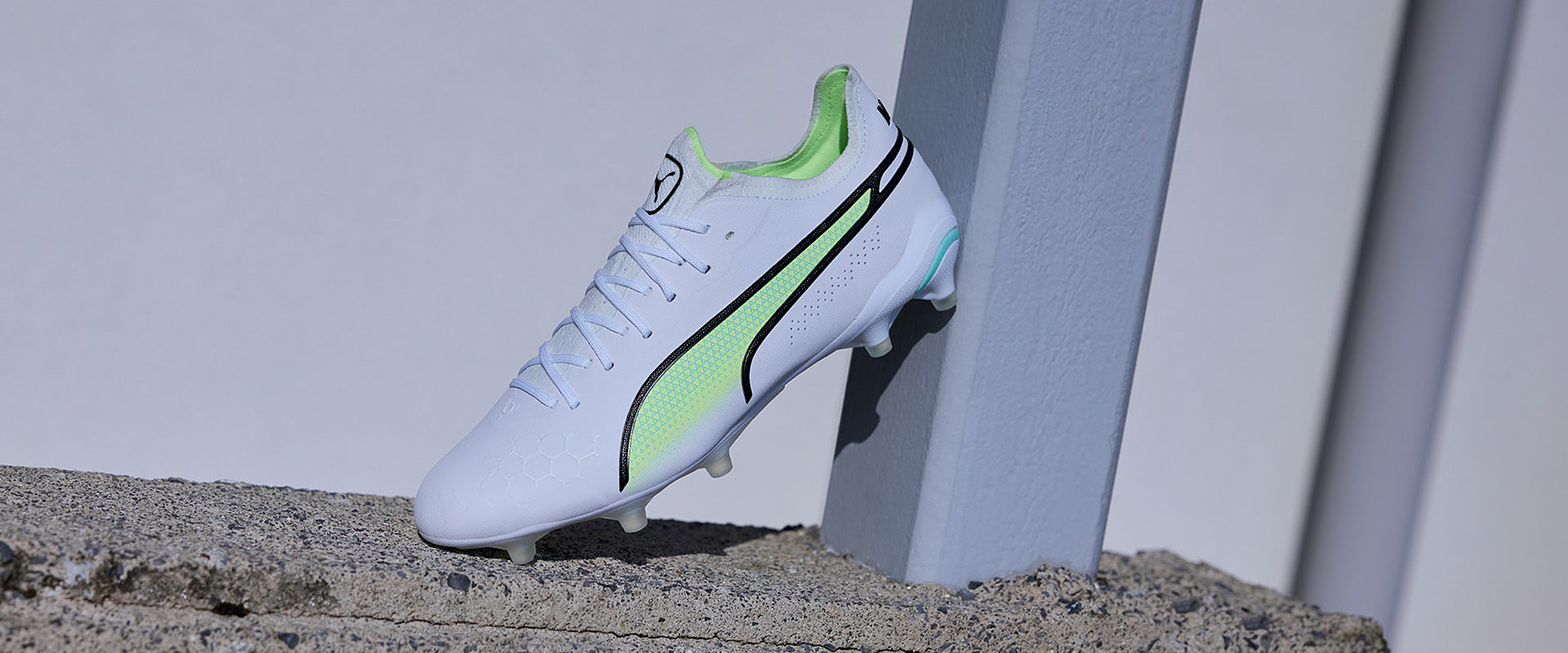 Puma King Ultimate FG/AG Football Boots Puma White/Puma Black/Fast Yellow/Electric Peppermint